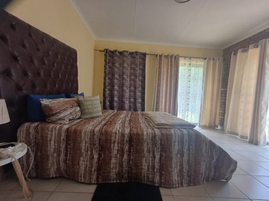 3 Bedroom Property for Sale in Vaal Park North West